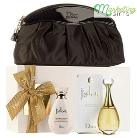 dior makeup bag gift set|dior makeup bag free gift.